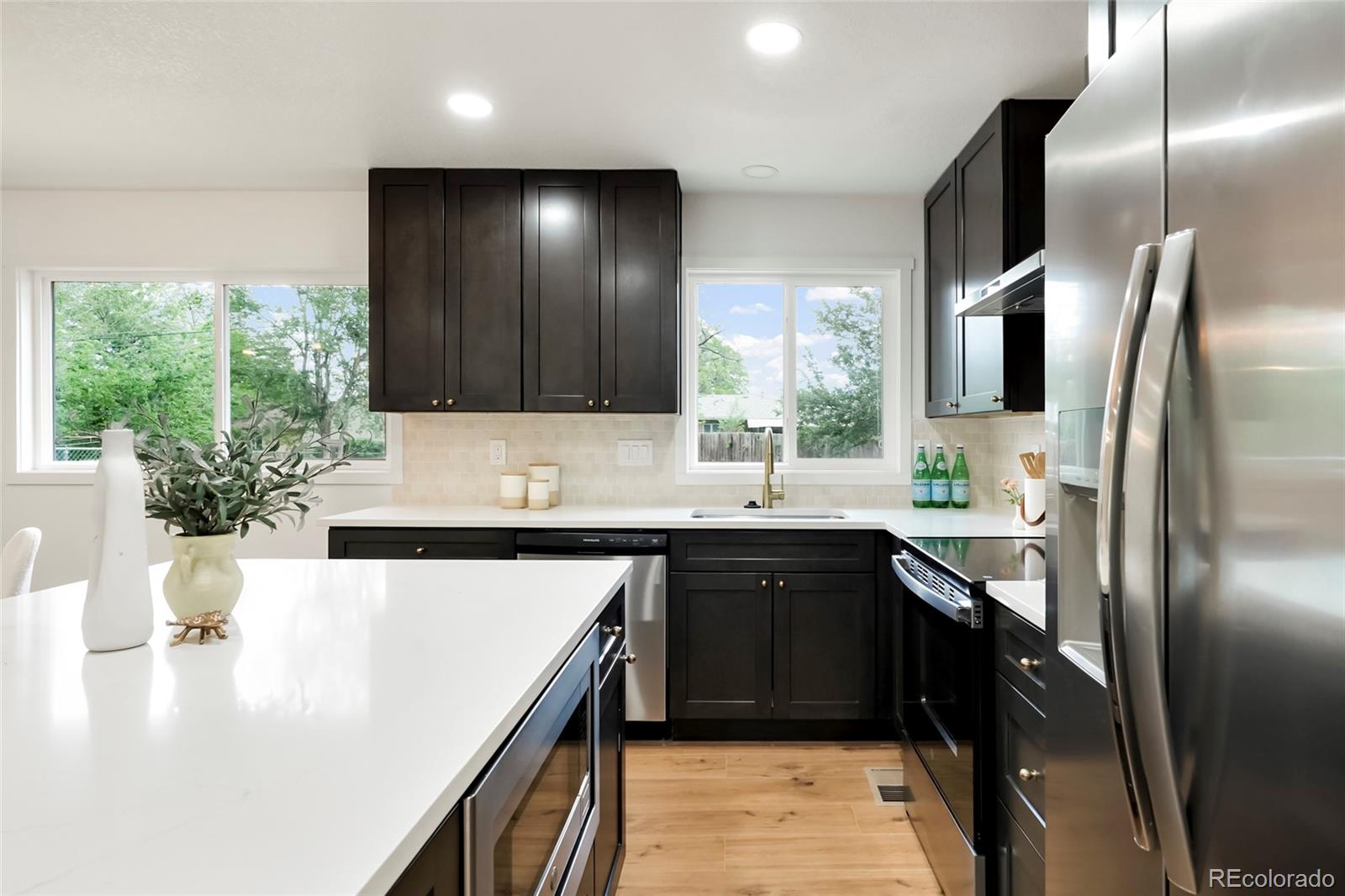 MLS Image #11 for 106  emerald ,broomfield, Colorado