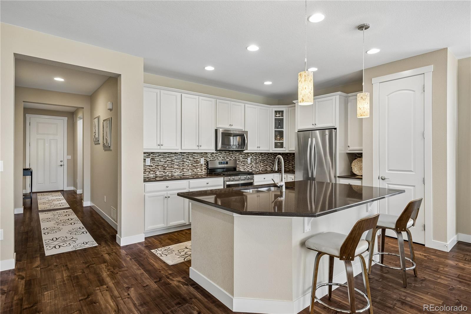 MLS Image #5 for 24347 e long drive,aurora, Colorado
