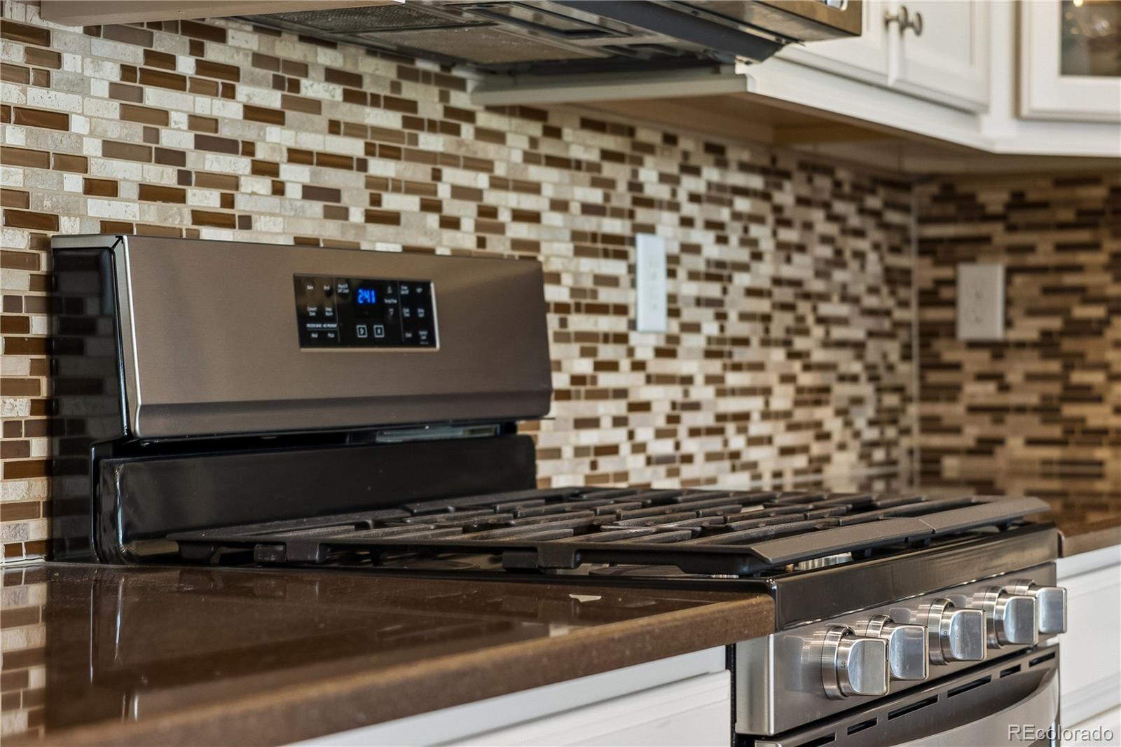 MLS Image #9 for 24347 e long drive,aurora, Colorado
