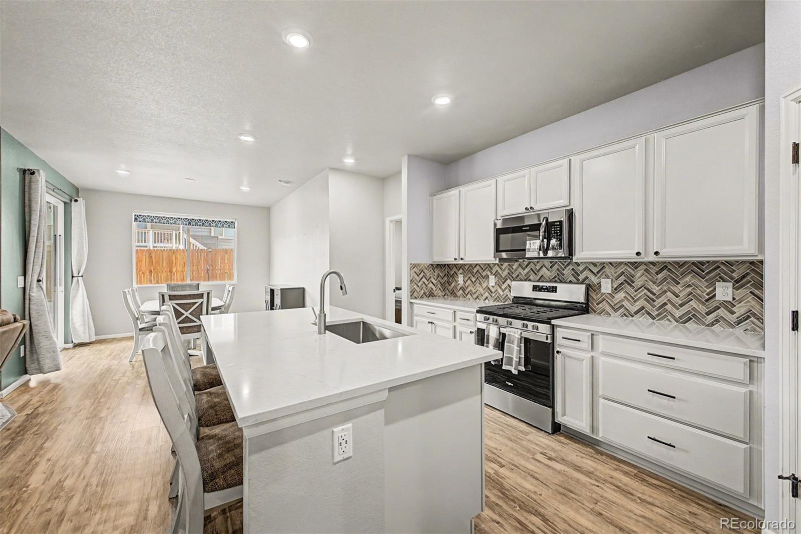 MLS Image #5 for 21209 e princeton place,aurora, Colorado