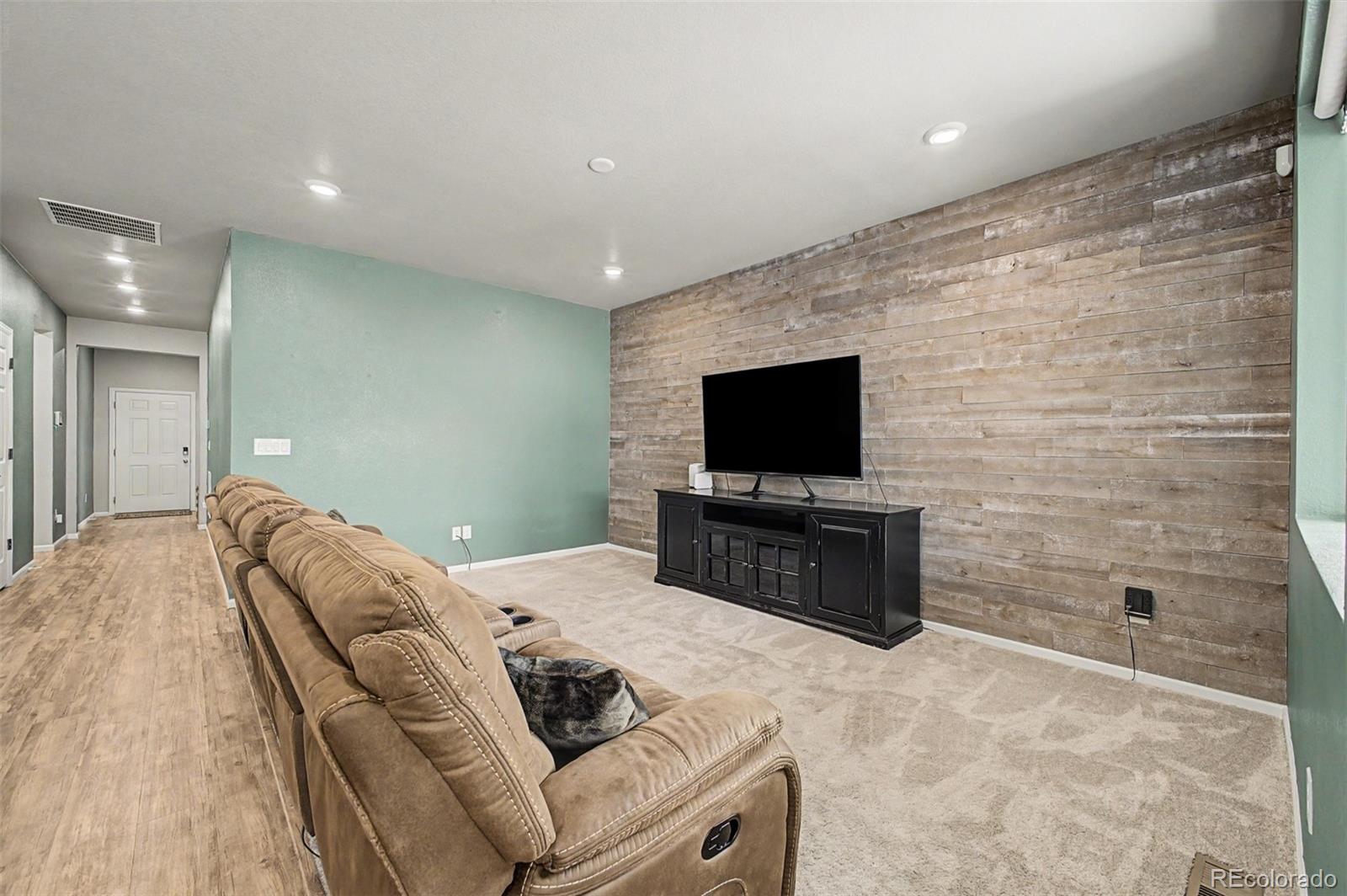 MLS Image #7 for 21209 e princeton place,aurora, Colorado