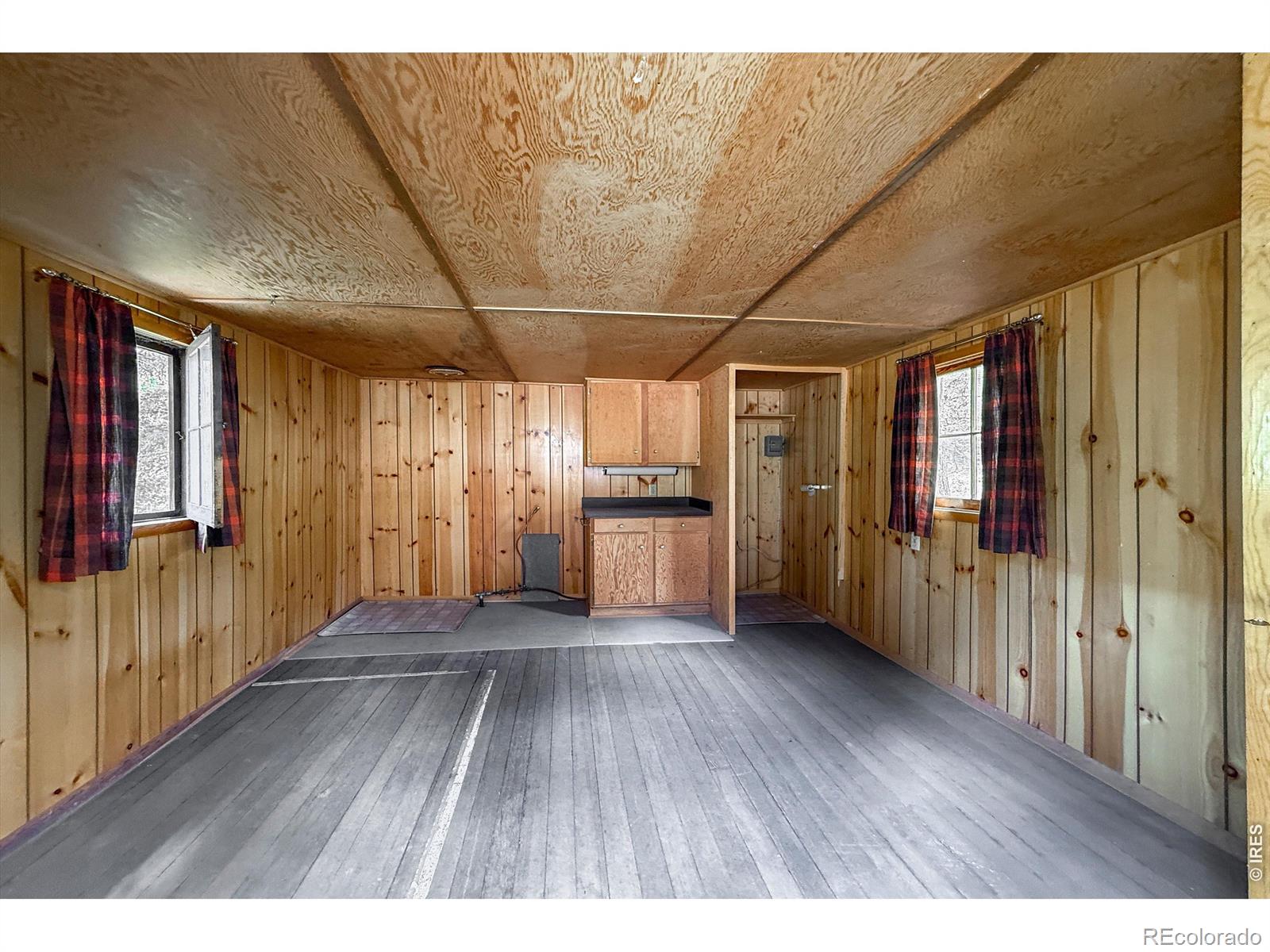 MLS Image #4 for 412  highway 7 business ,allenspark, Colorado