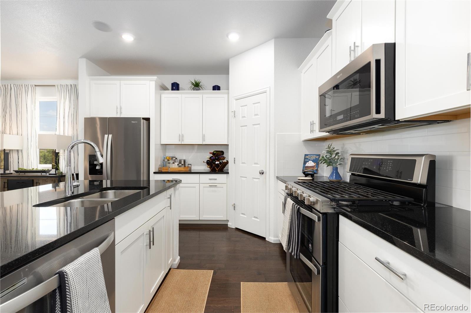 MLS Image #4 for 9395  quintero street,commerce city, Colorado