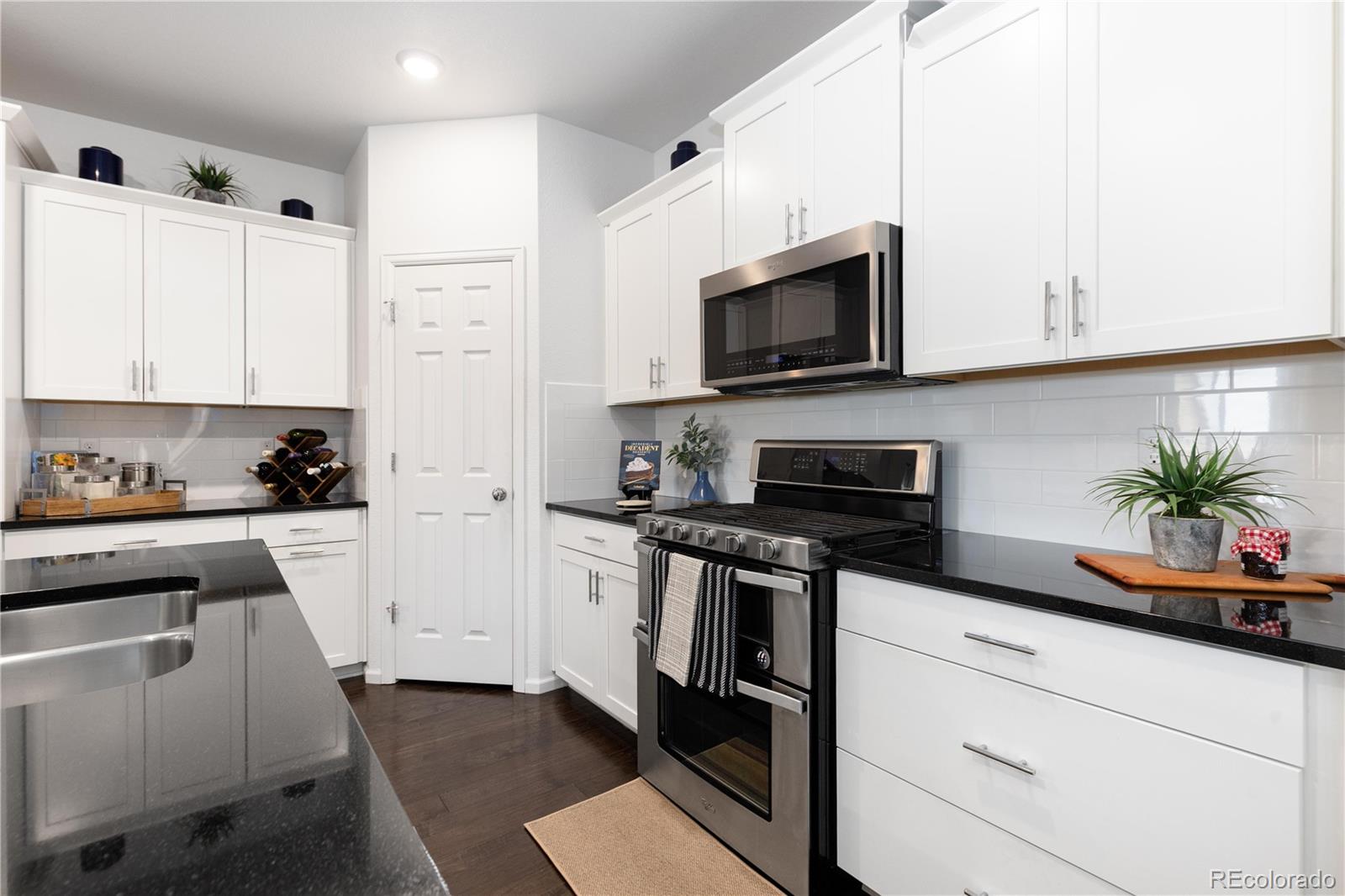 MLS Image #7 for 9395  quintero street,commerce city, Colorado