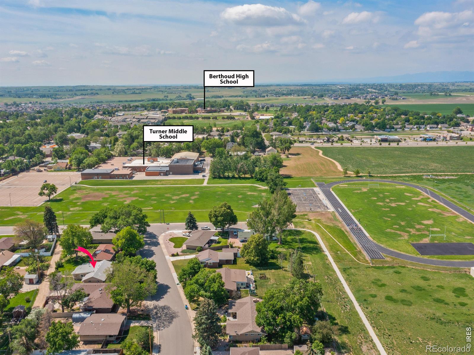 MLS Image #19 for 820  10th street,berthoud, Colorado
