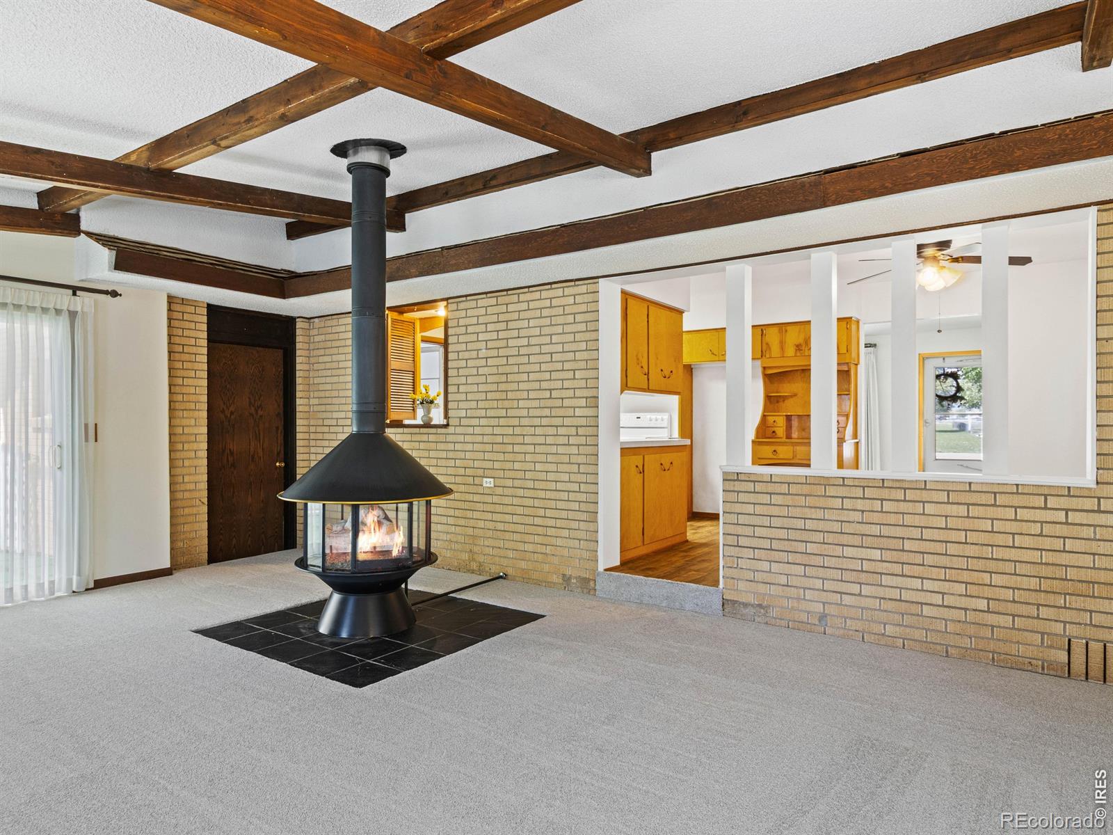MLS Image #2 for 820  10th street,berthoud, Colorado