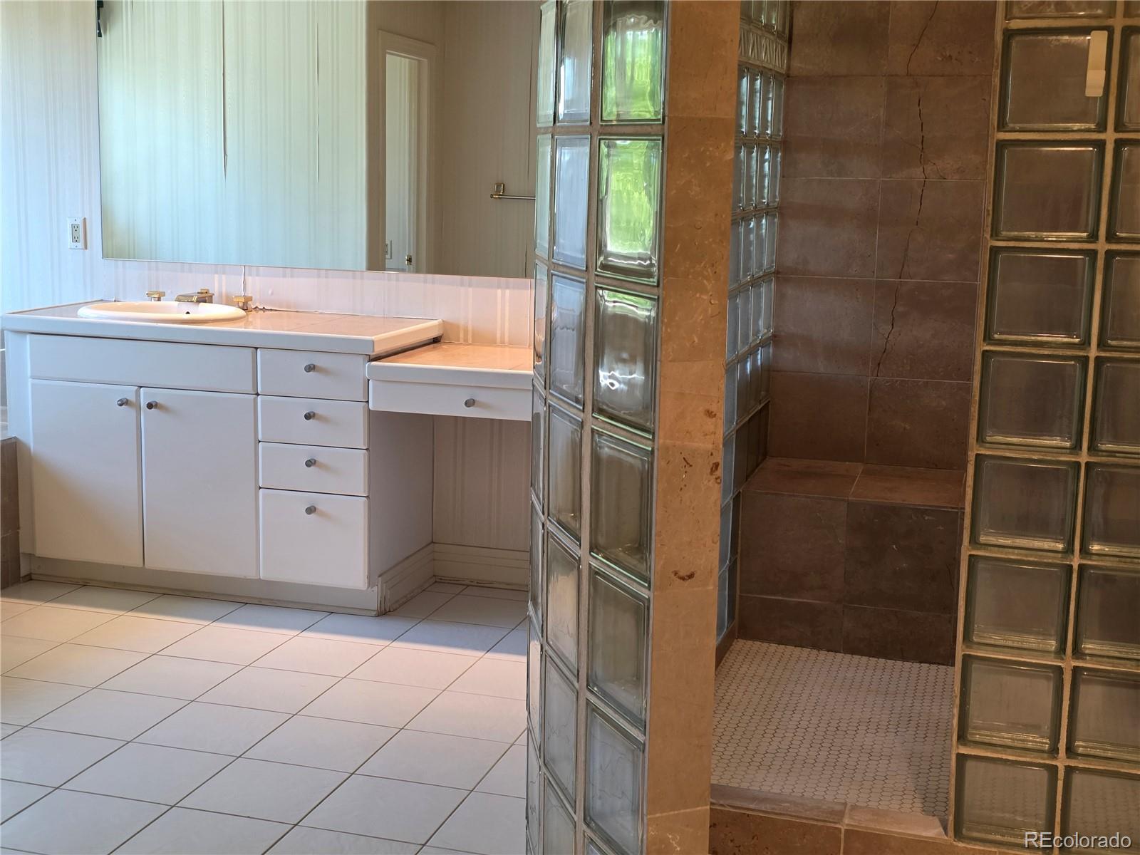 MLS Image #19 for 6719  lakeside circle,littleton, Colorado