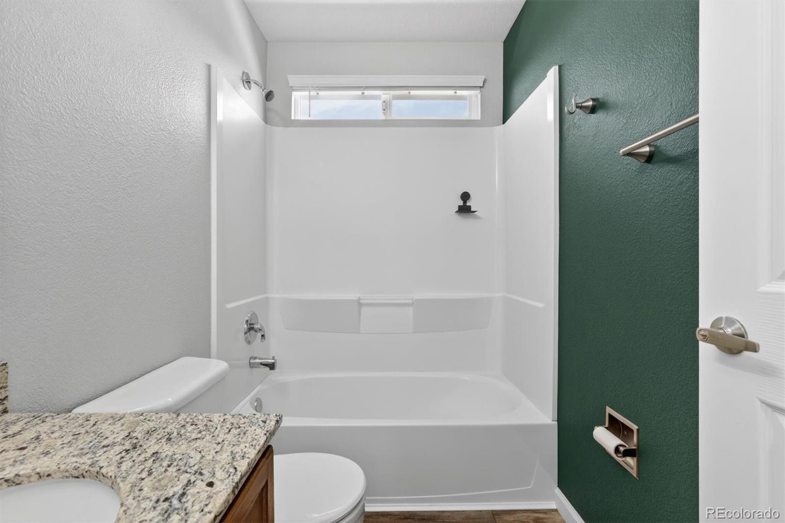 MLS Image #15 for 11332  niagara street,denver, Colorado