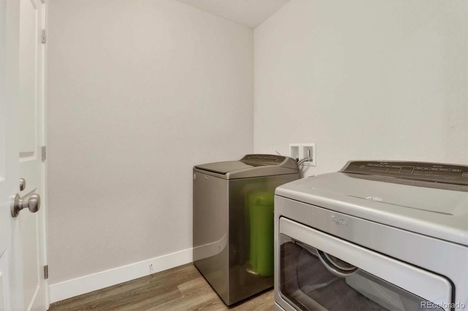 MLS Image #24 for 11390 e 26th avenue,aurora, Colorado