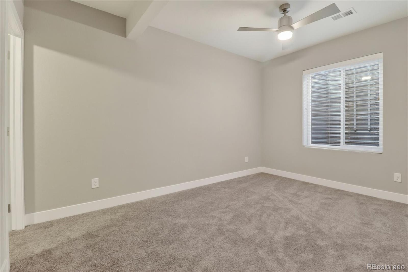 MLS Image #30 for 11390 e 26th avenue,aurora, Colorado