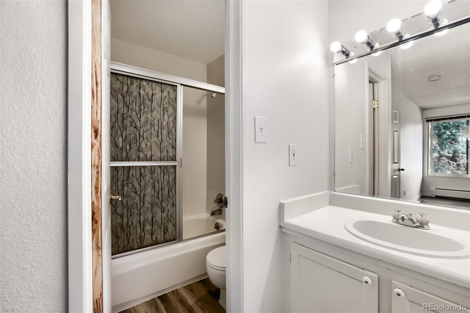 MLS Image #12 for 501  golden circle 307,golden, Colorado