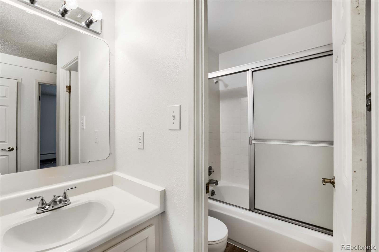 MLS Image #8 for 501  golden circle 307,golden, Colorado