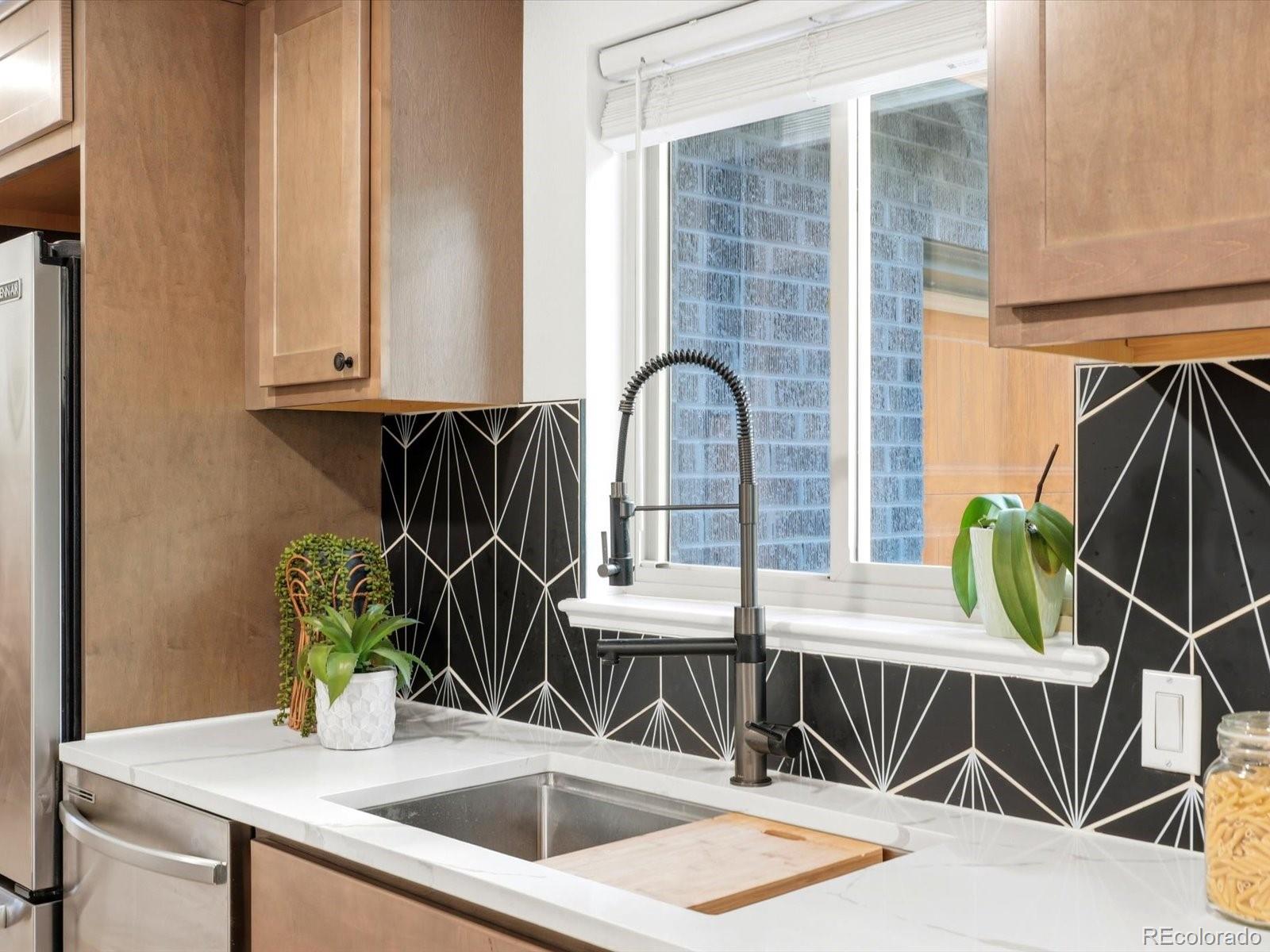 MLS Image #10 for 7610 w 24th avenue,lakewood, Colorado