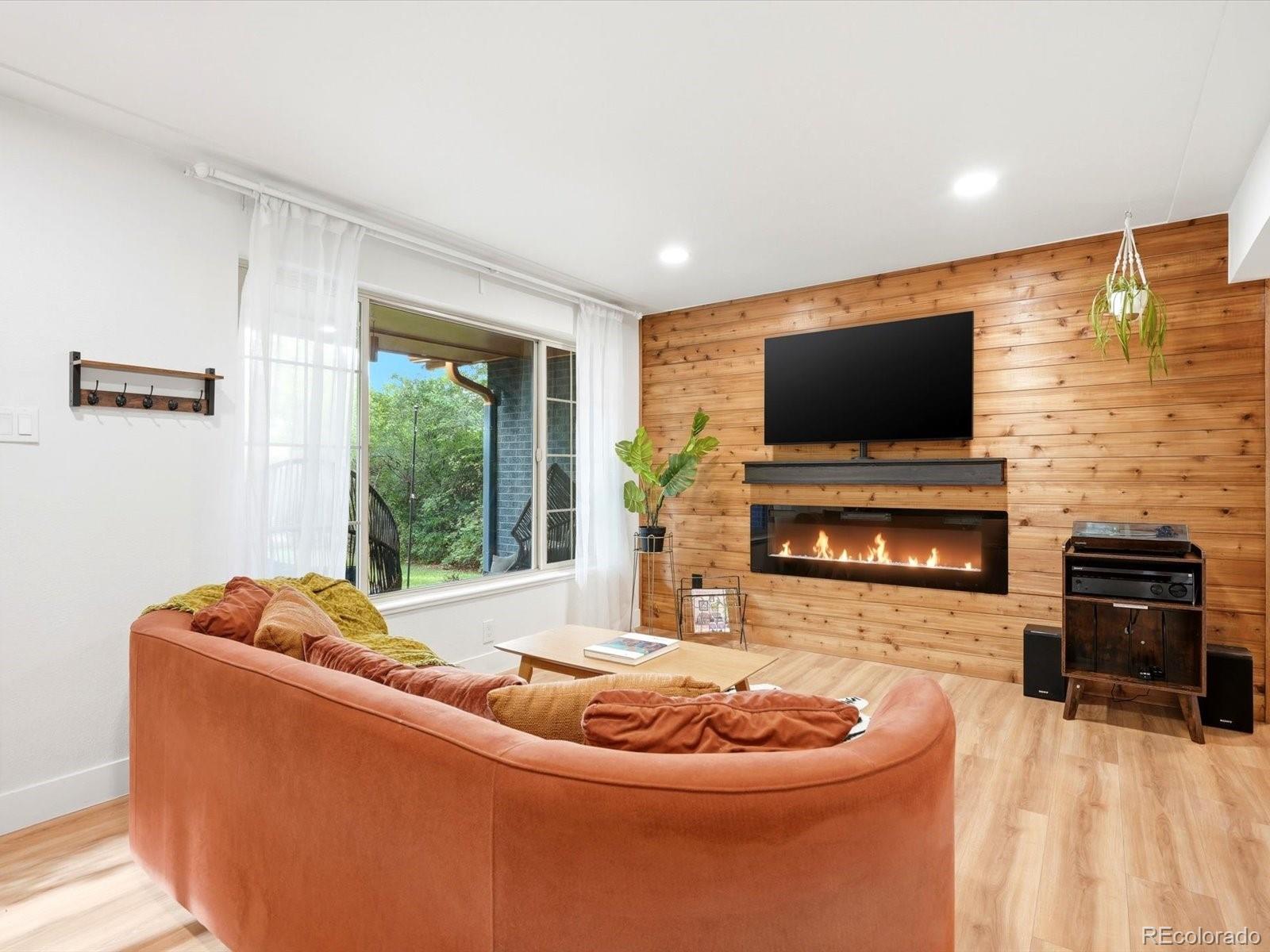 MLS Image #16 for 7610 w 24th avenue,lakewood, Colorado