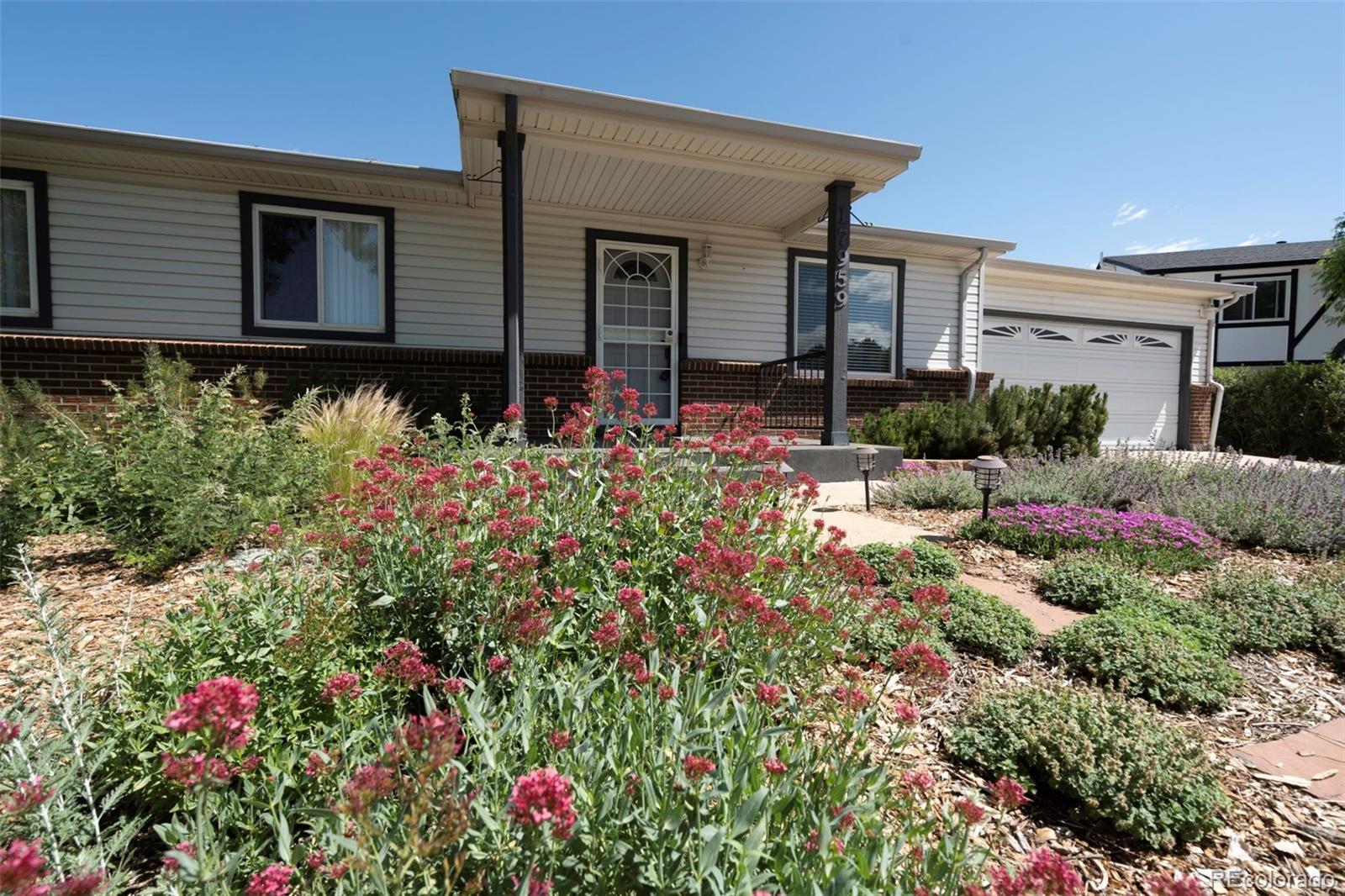 MLS Image #2 for 17959 e oxford place,aurora, Colorado