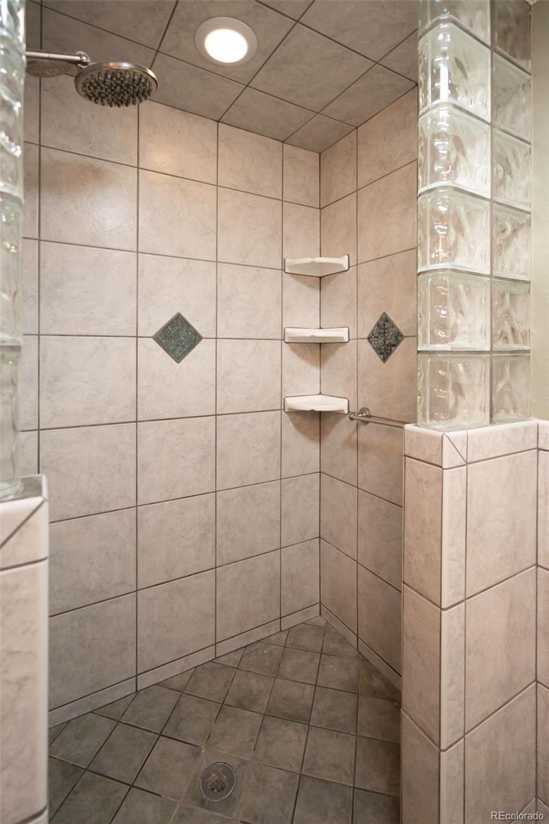 MLS Image #7 for 17959 e oxford place,aurora, Colorado