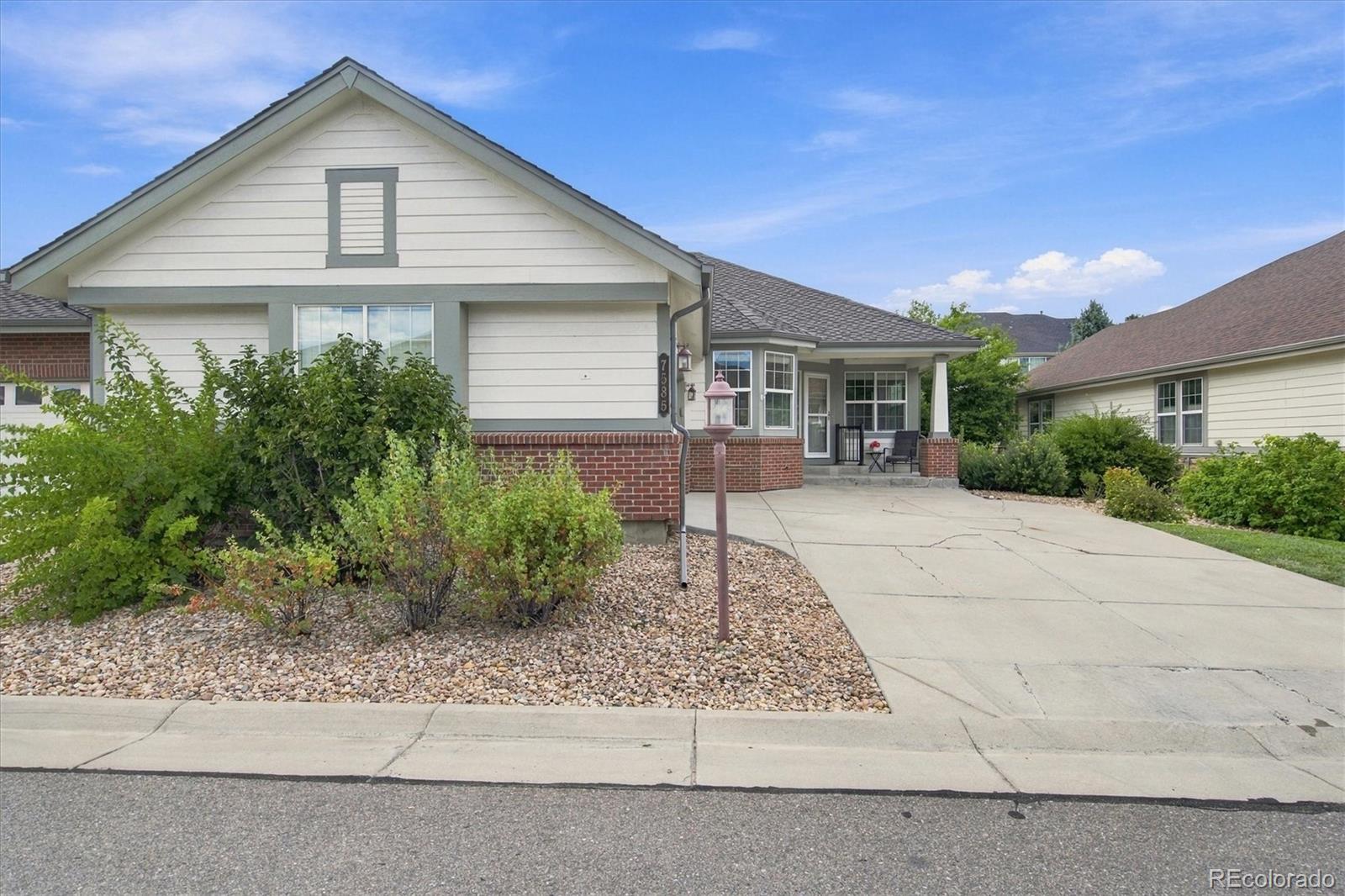 MLS Image #1 for 7585 s biloxi court,aurora, Colorado