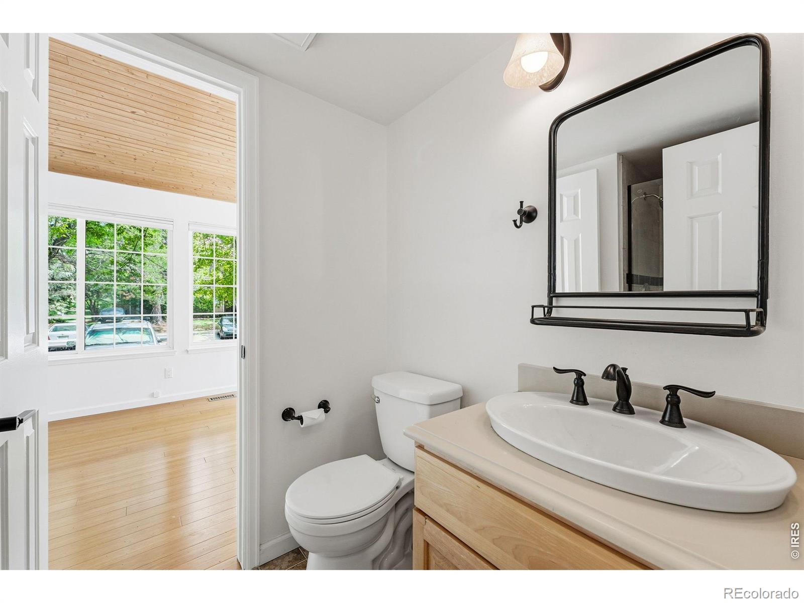MLS Image #14 for 4827  white rock 6-a circle,boulder, Colorado