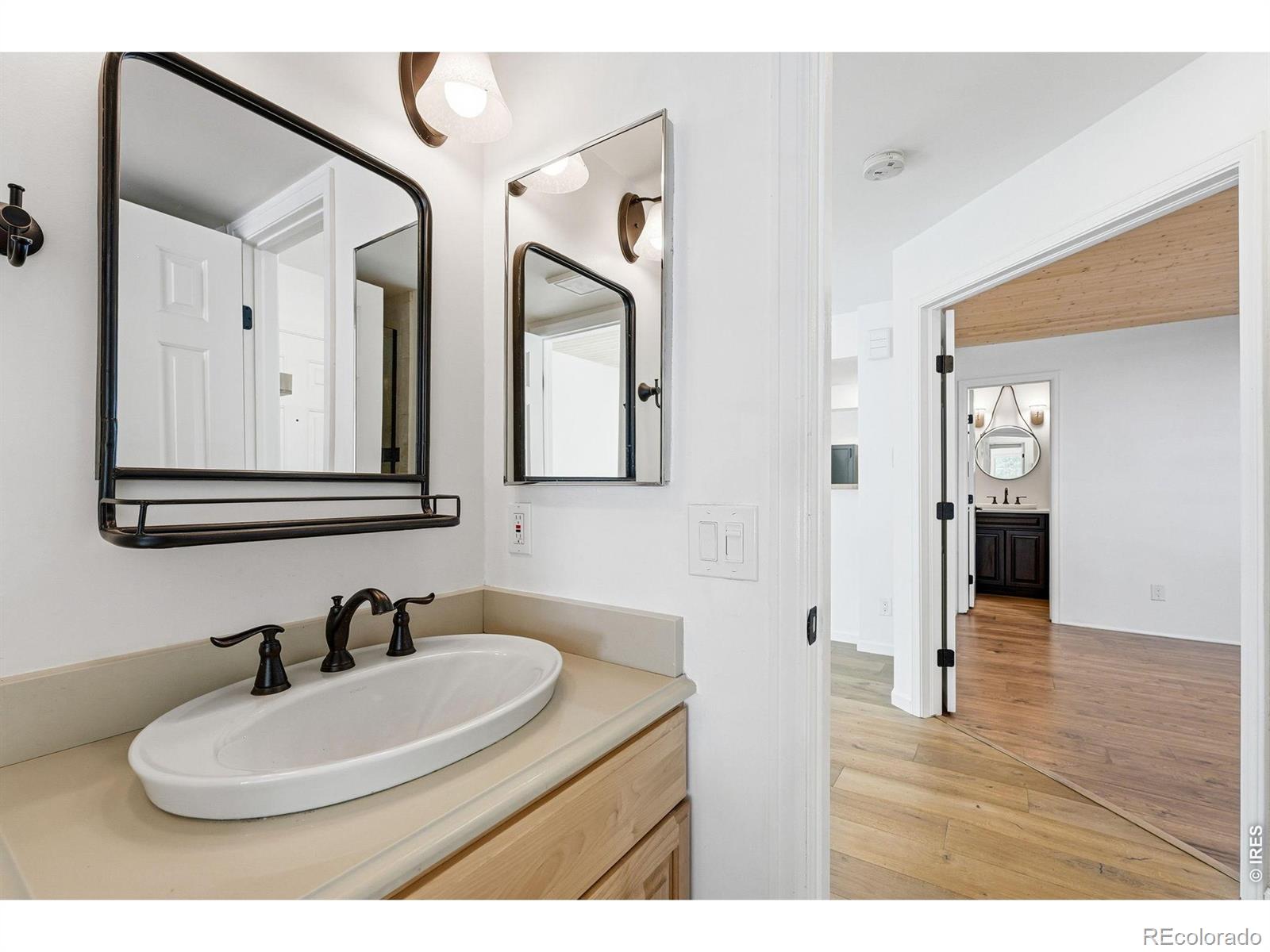 MLS Image #16 for 4827  white rock 6-a circle,boulder, Colorado