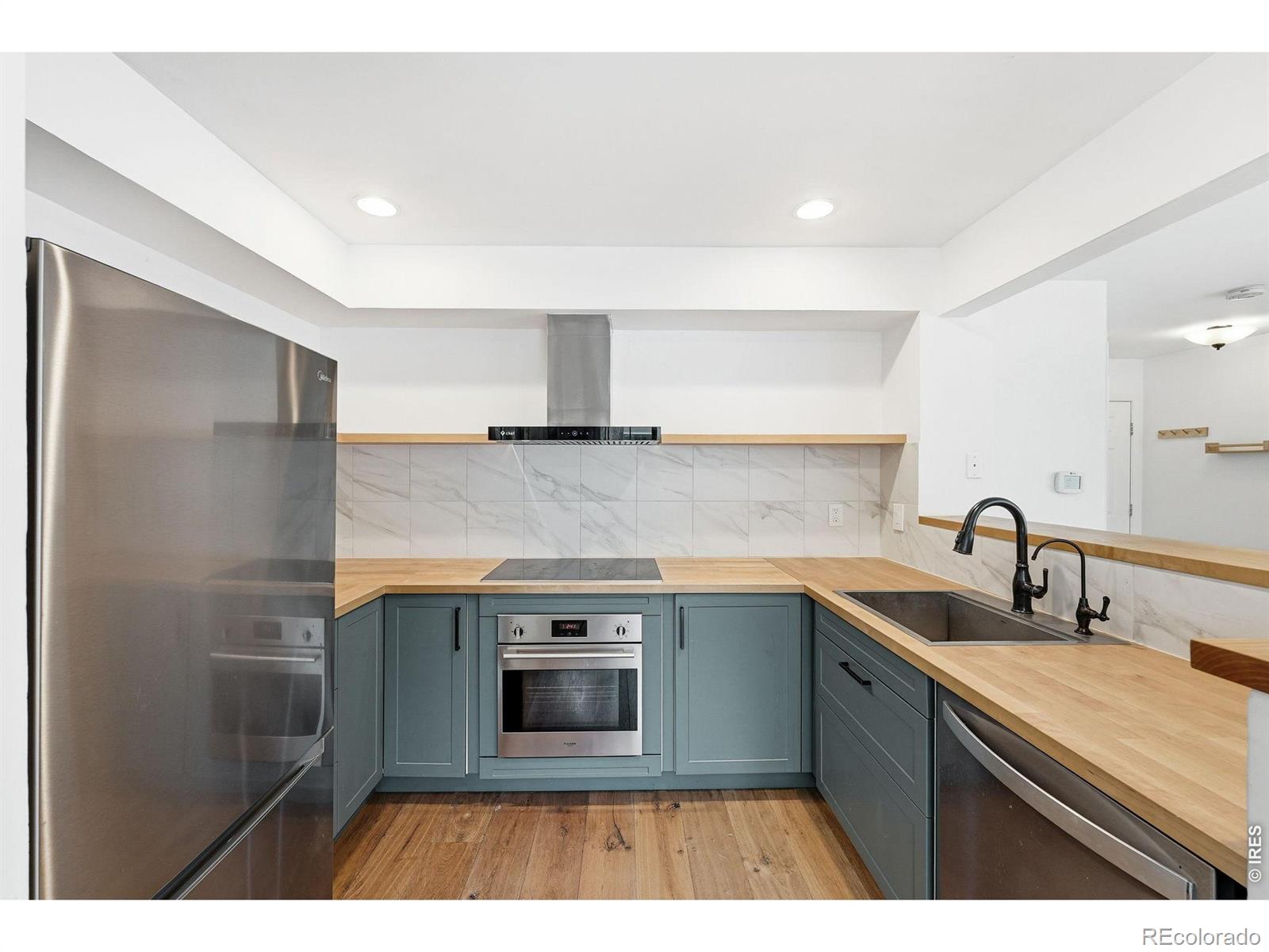 MLS Image #6 for 4827  white rock 6-a circle,boulder, Colorado
