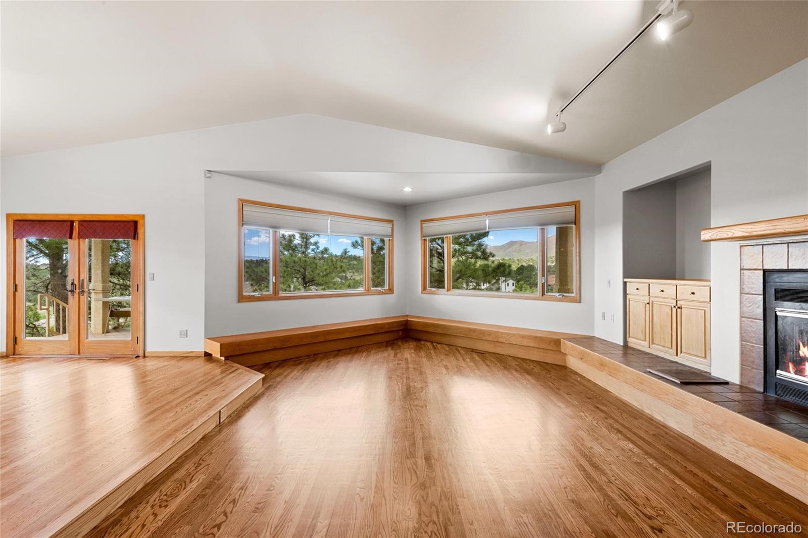 MLS Image #4 for 2255  gambrell lane,colorado springs, Colorado