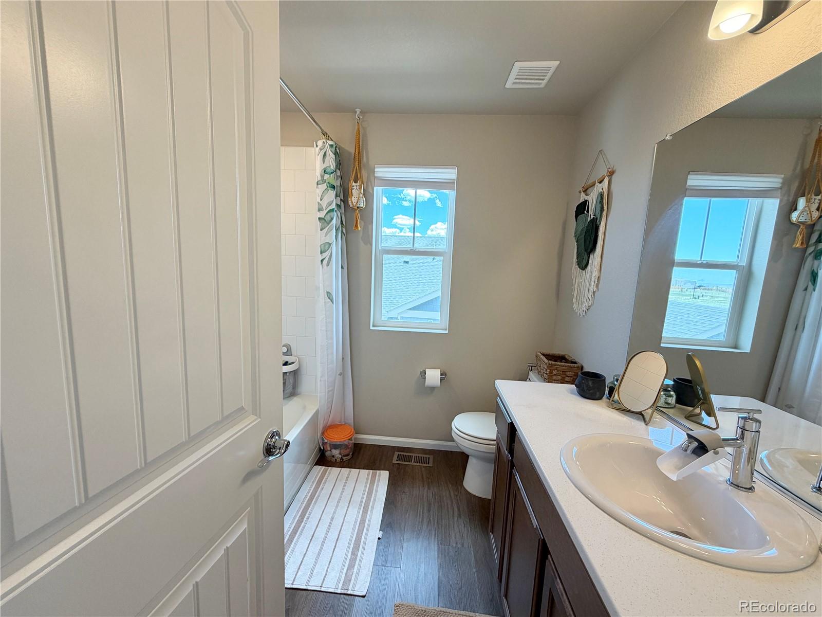MLS Image #16 for 10710  rolling peaks drive,peyton, Colorado