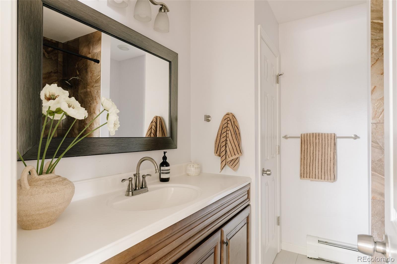 MLS Image #10 for 5946 w iowa place,lakewood, Colorado
