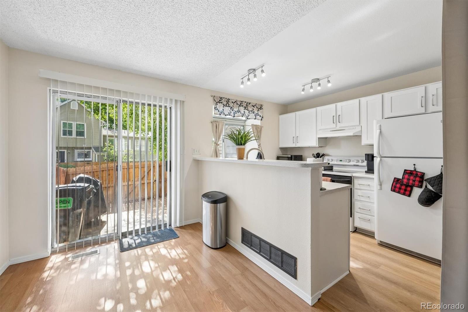 MLS Image #3 for 4011 e 94th avenue,denver, Colorado