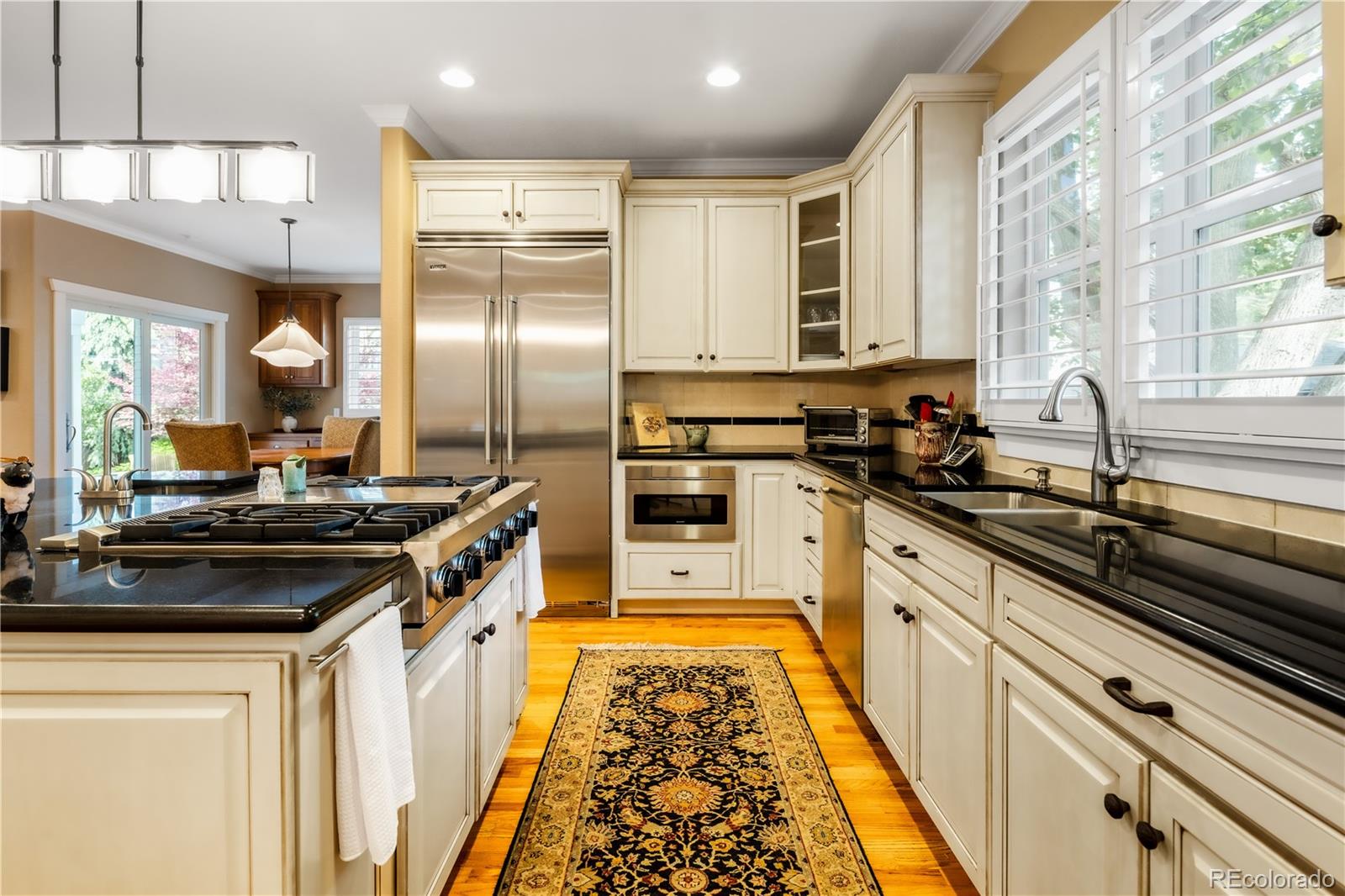MLS Image #16 for 2451 s adams street,denver, Colorado