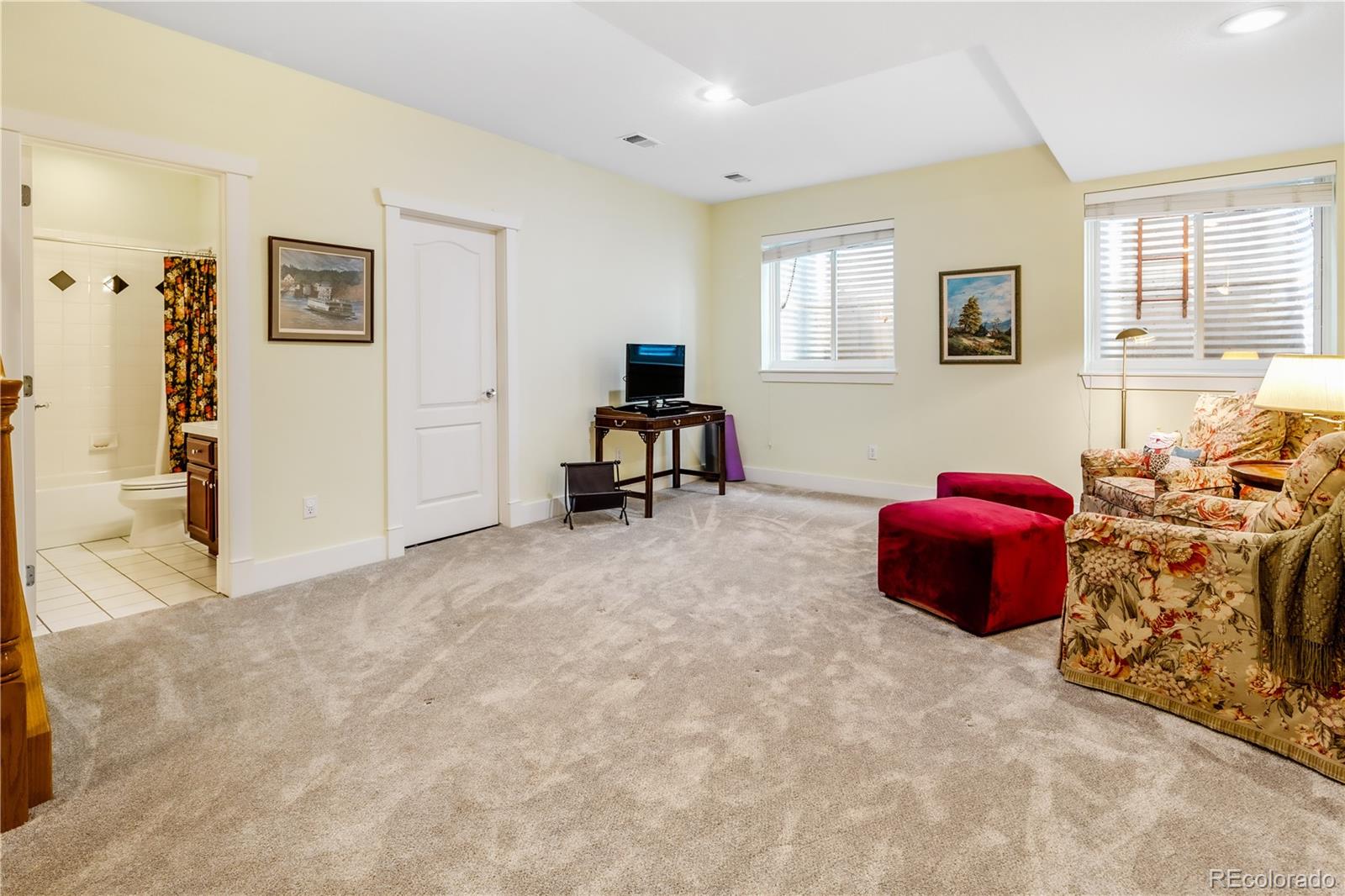 MLS Image #38 for 2451 s adams street,denver, Colorado