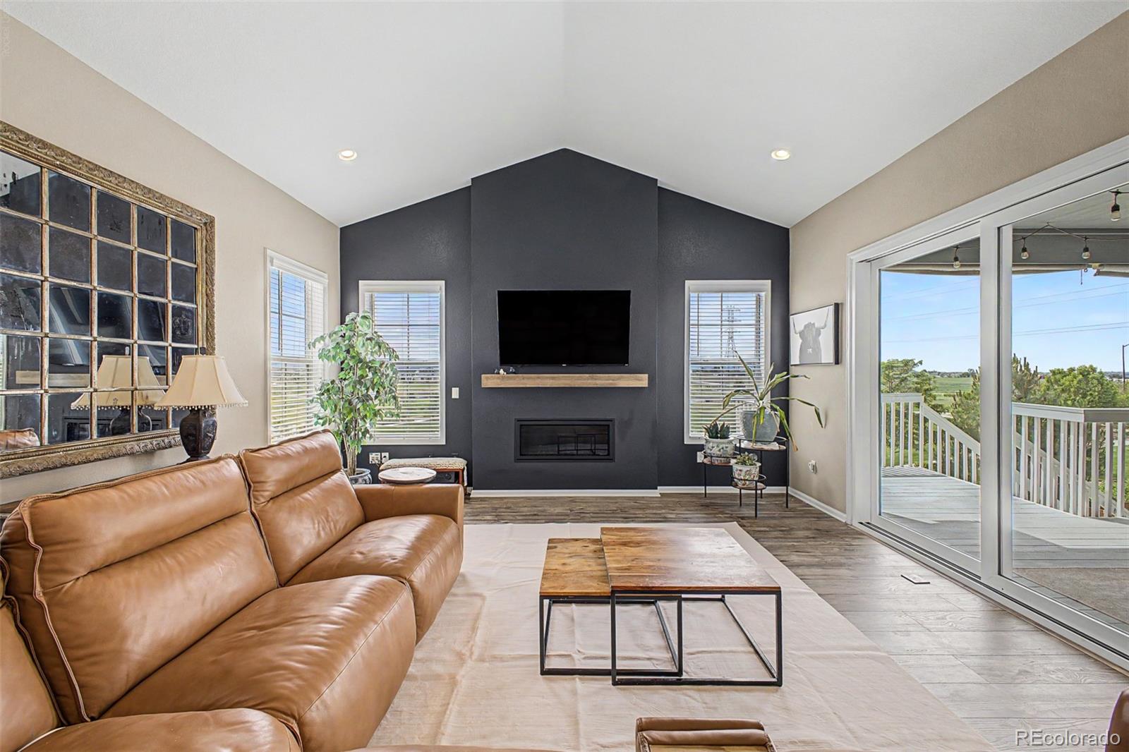 MLS Image #10 for 914  flora view drive,erie, Colorado