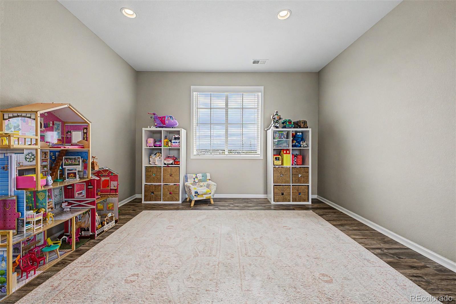 MLS Image #23 for 914  flora view drive,erie, Colorado