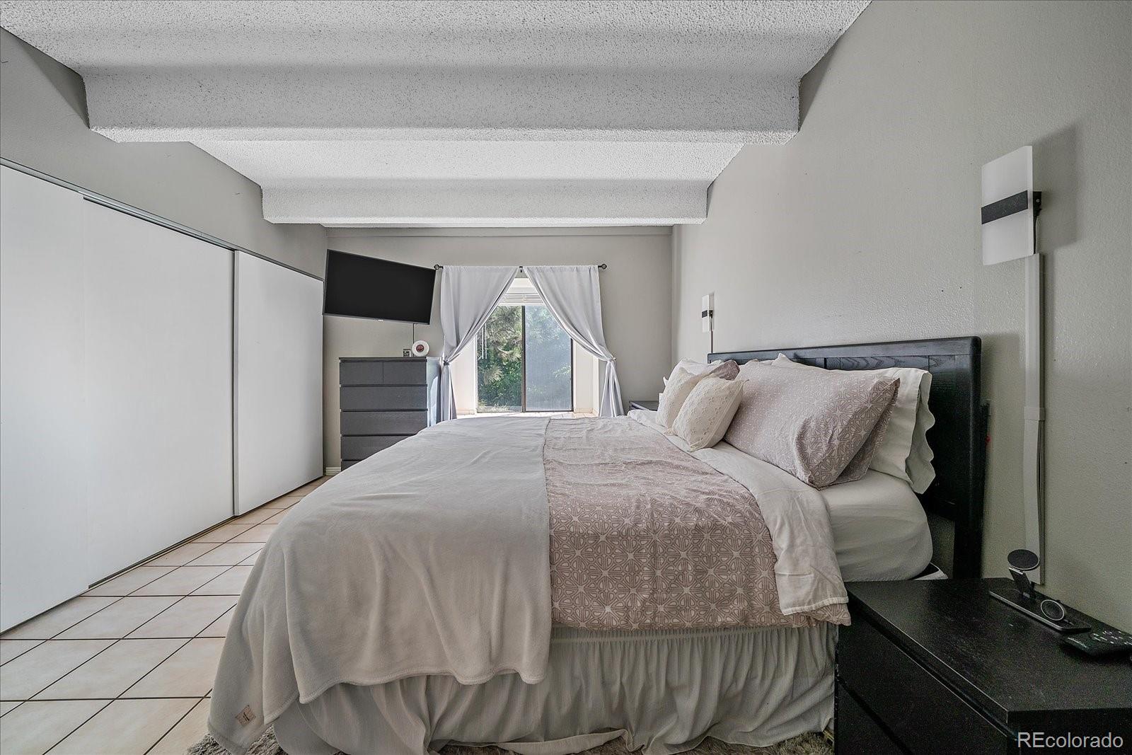 MLS Image #17 for 2525 s dayton way,denver, Colorado