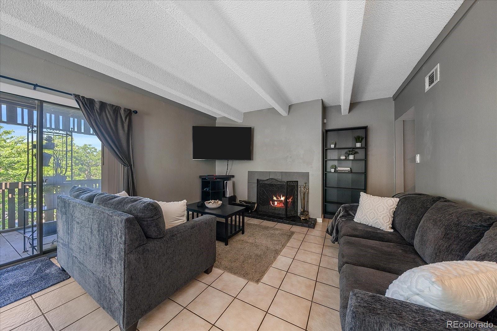MLS Image #4 for 2525 s dayton way,denver, Colorado