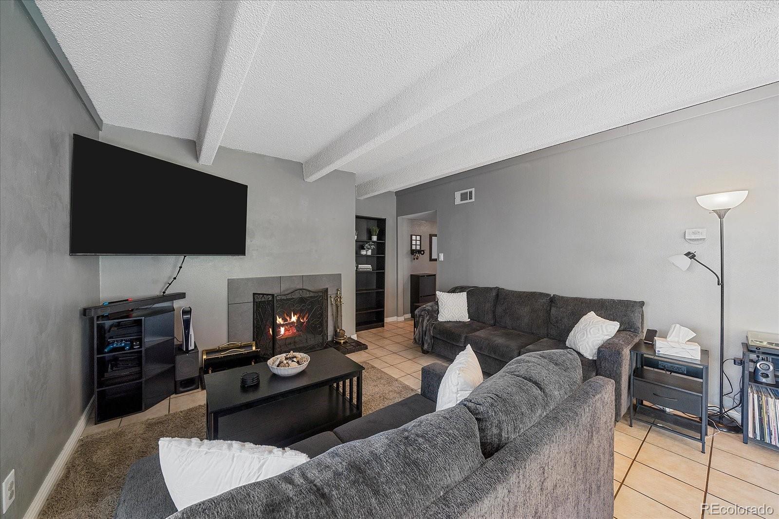 MLS Image #5 for 2525 s dayton way,denver, Colorado