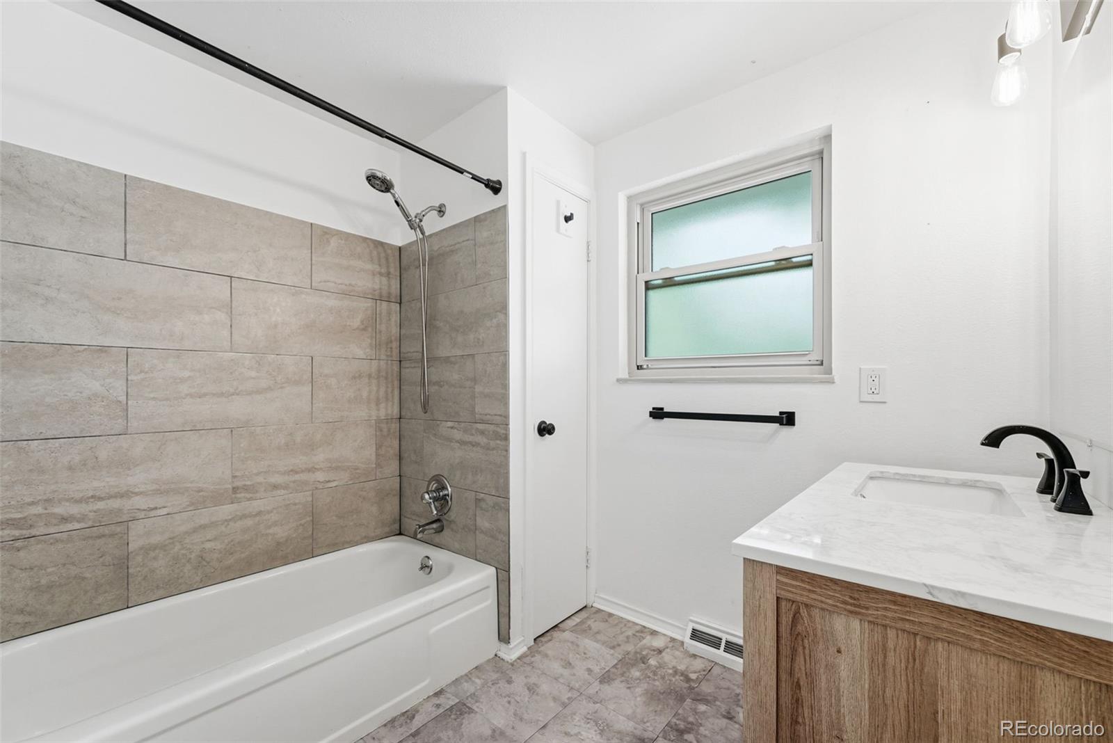 MLS Image #22 for 2953 s verbena way,denver, Colorado