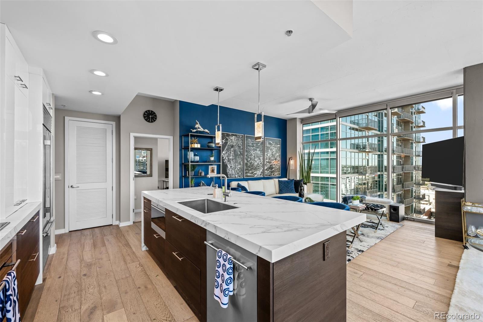 MLS Image #16 for 1700  bassett street 1901,denver, Colorado