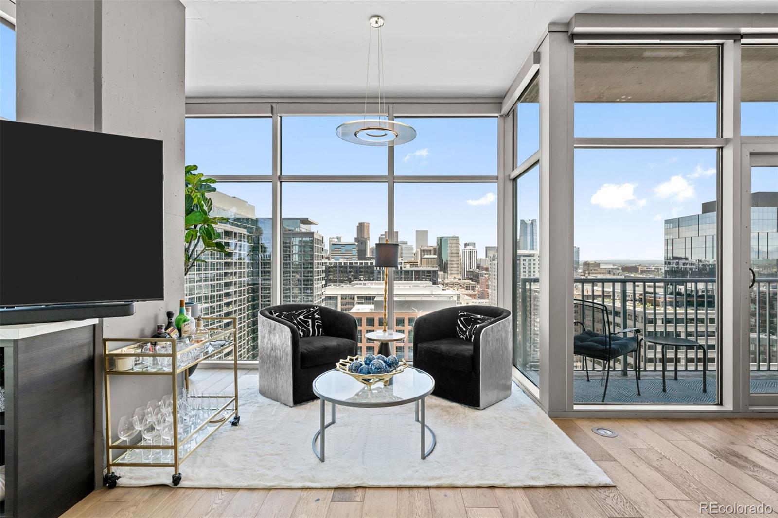 MLS Image #22 for 1700  bassett street 1901,denver, Colorado