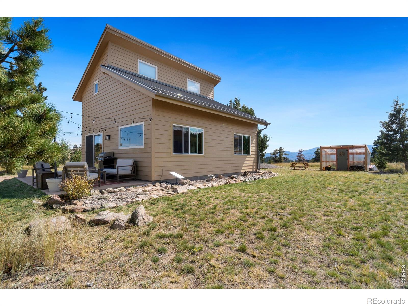 MLS Image #3 for 127  mount sniktau court,livermore, Colorado