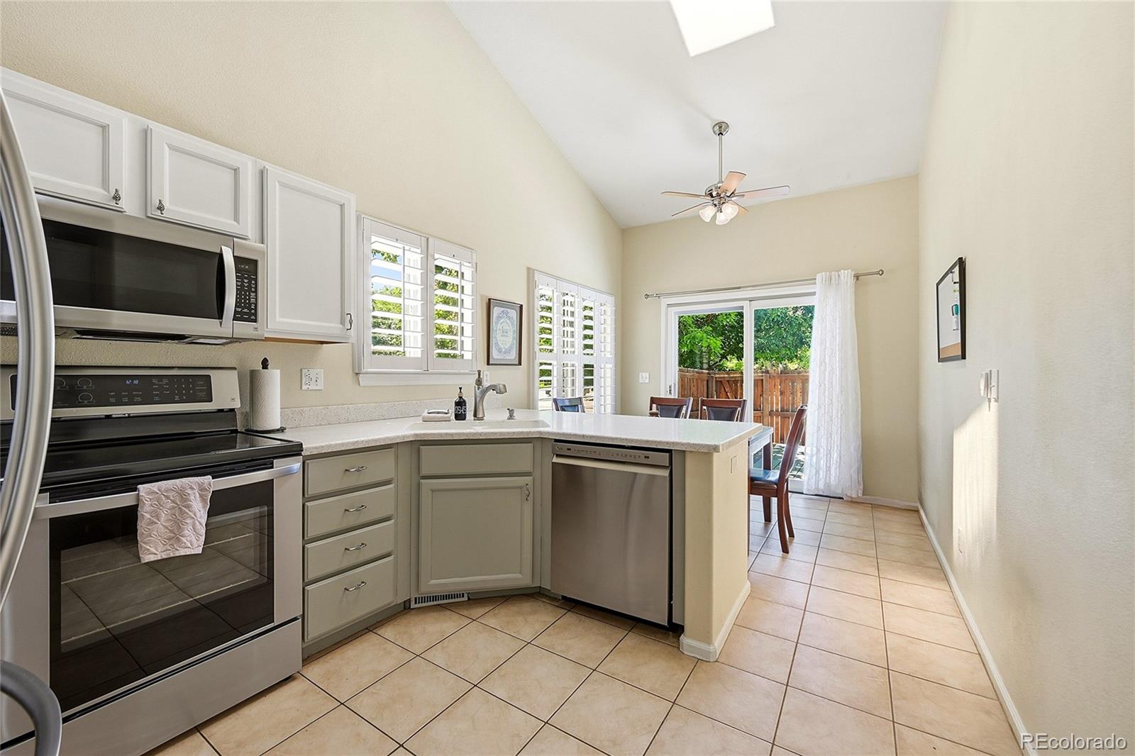 MLS Image #7 for 9611 w chatfield avenue a,littleton, Colorado