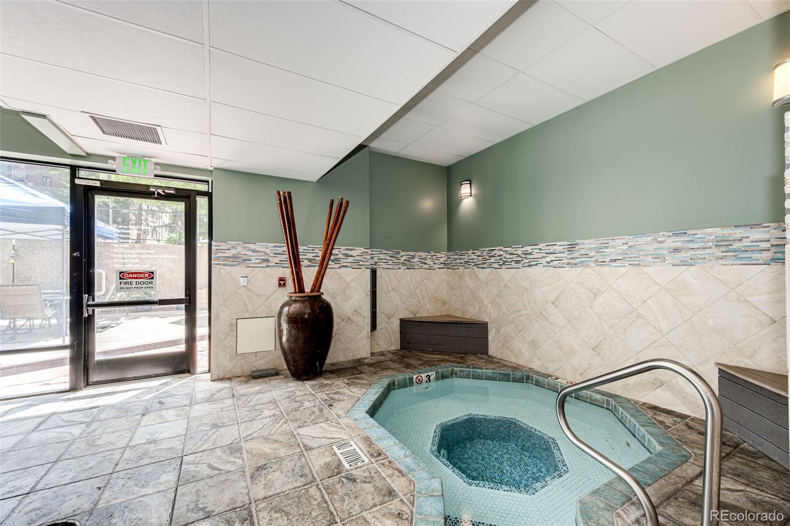 MLS Image #20 for 2  adams street,denver, Colorado