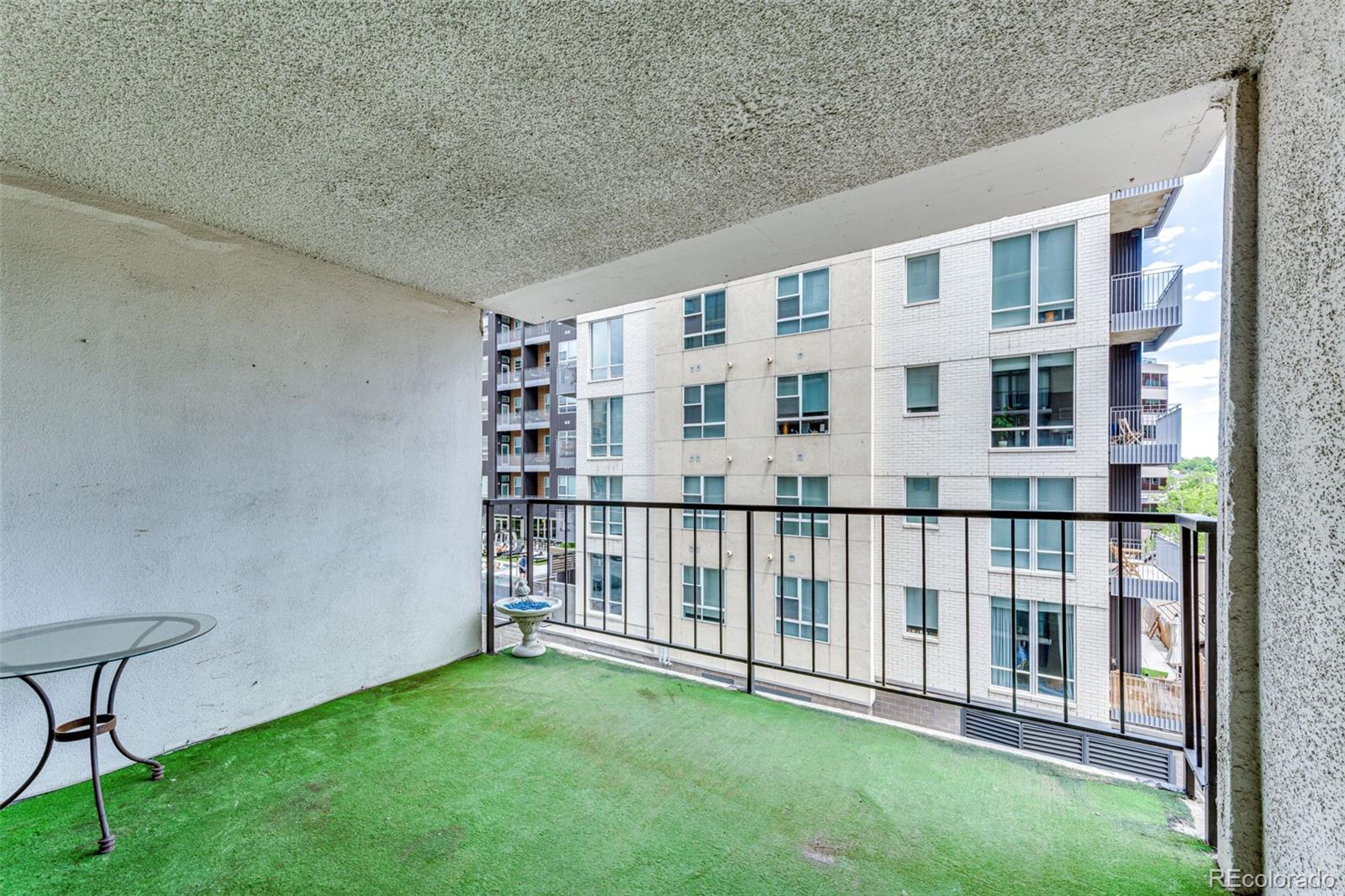 MLS Image #8 for 2  adams street,denver, Colorado