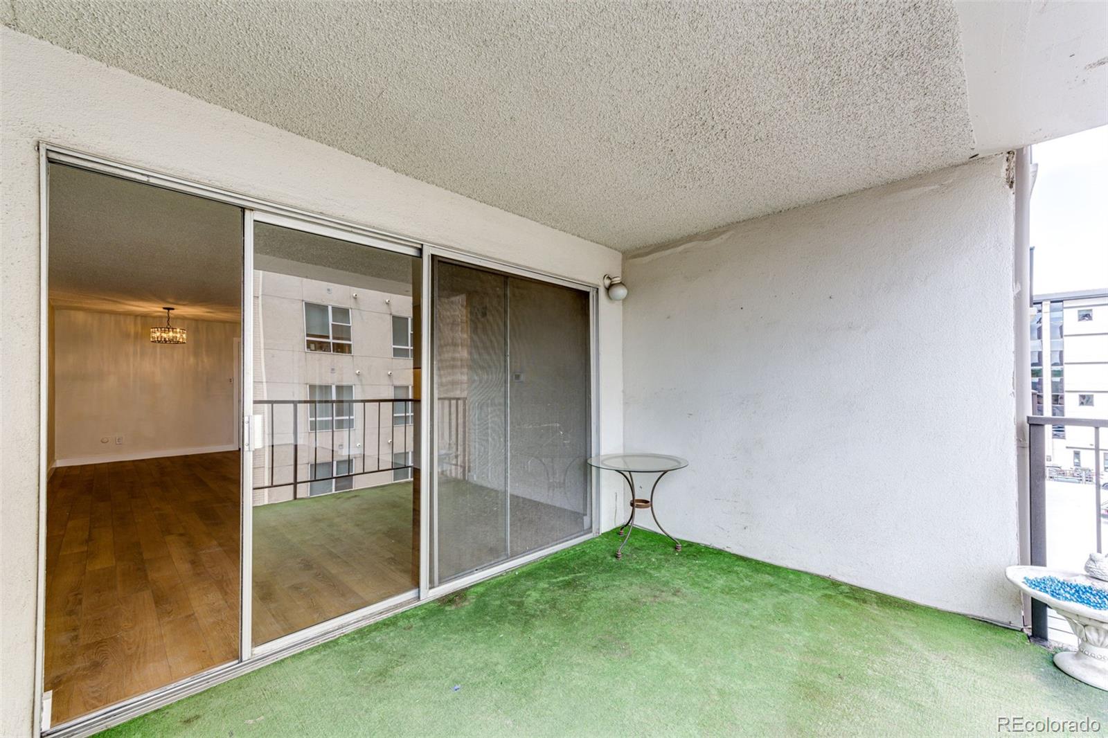 MLS Image #9 for 2  adams street,denver, Colorado
