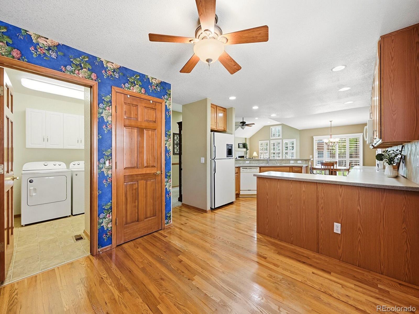 MLS Image #12 for 22462 e alder drive,aurora, Colorado