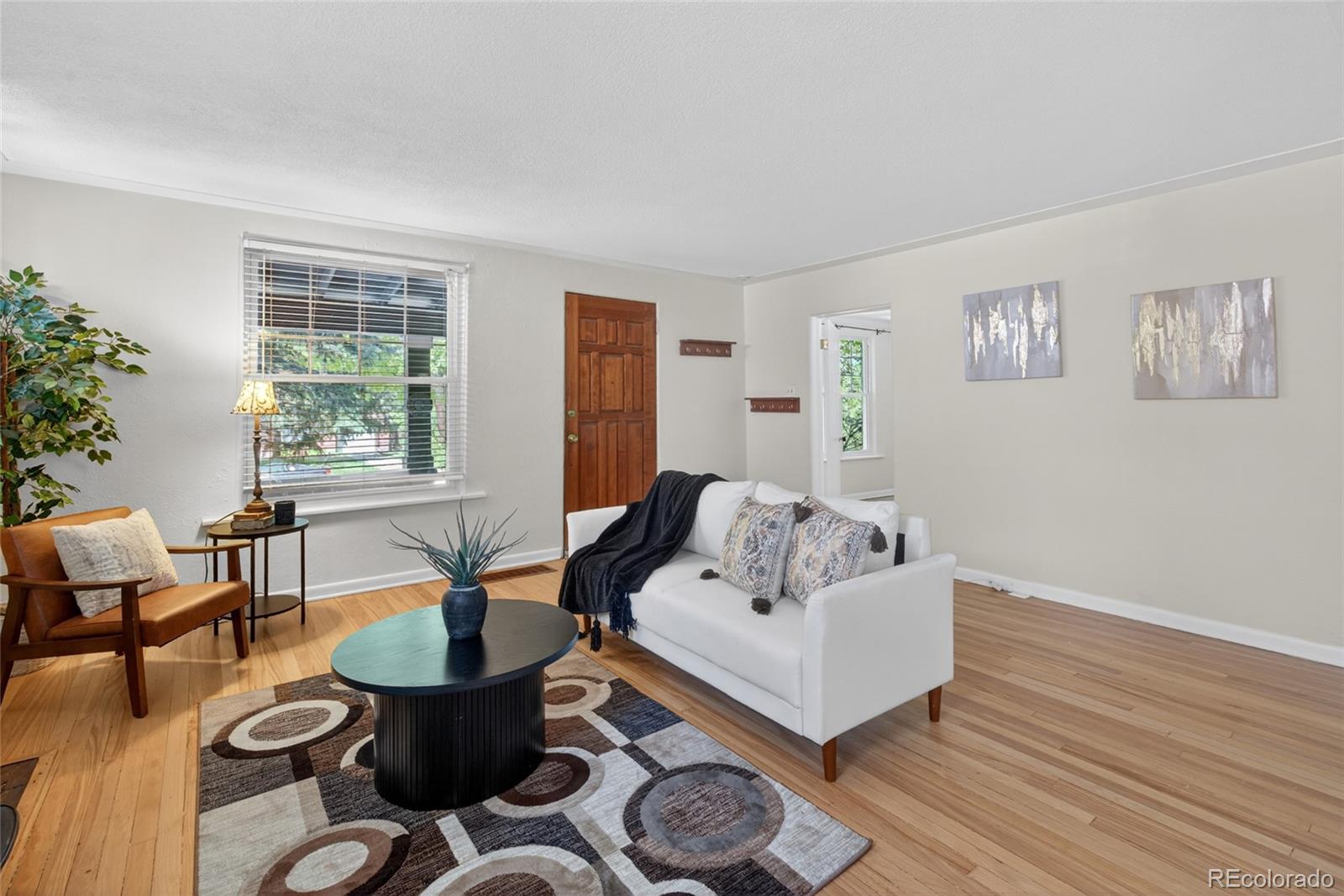 MLS Image #10 for 1380  poplar street,denver, Colorado