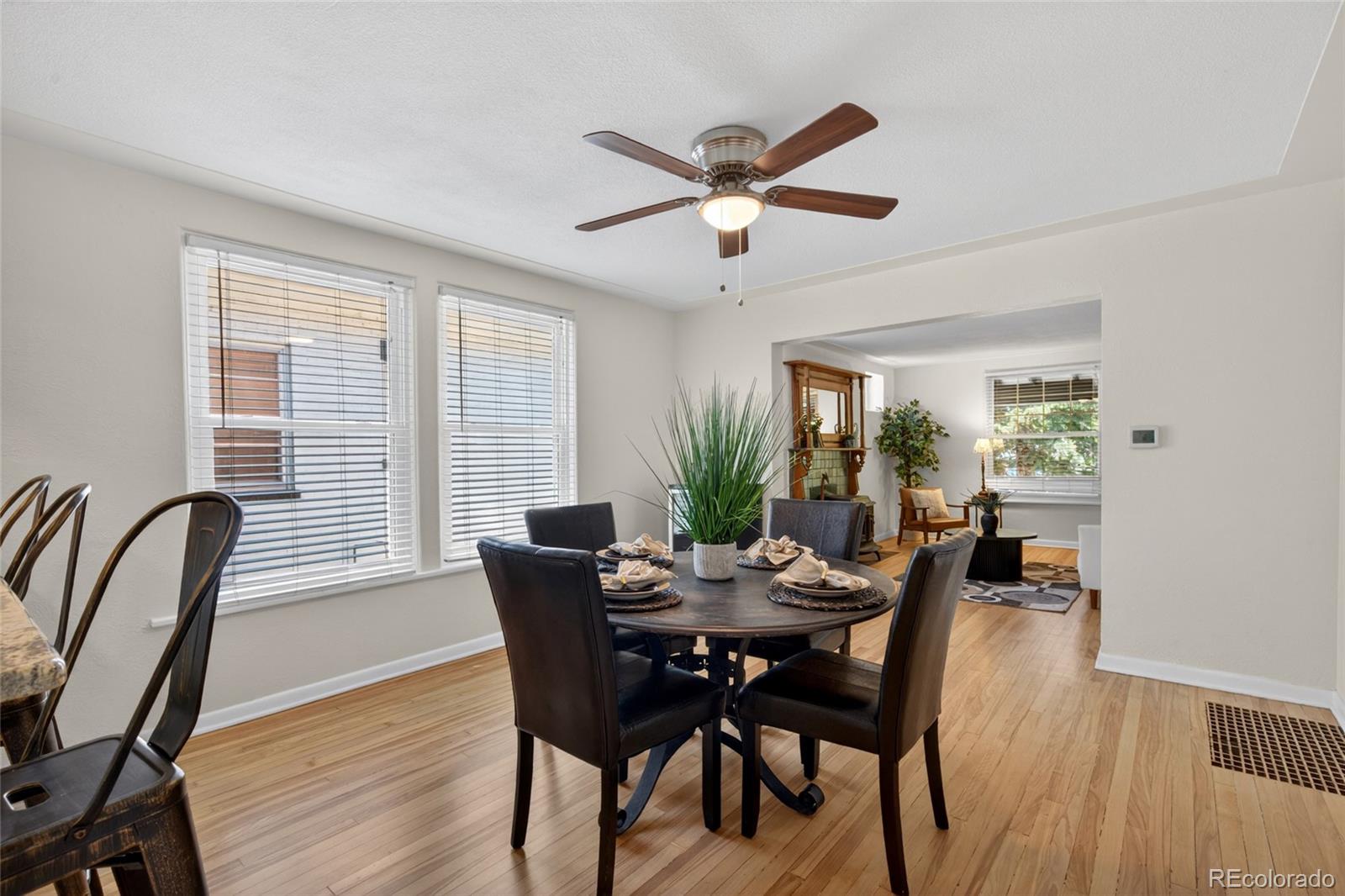 MLS Image #13 for 1380  poplar street,denver, Colorado