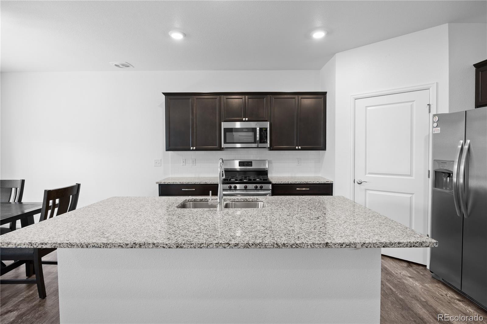 MLS Image #10 for 26754 e archer avenue,aurora, Colorado