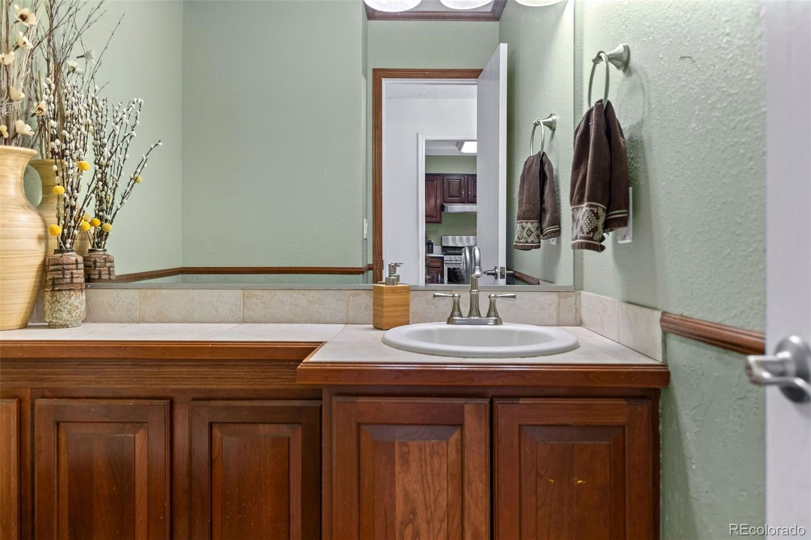 MLS Image #11 for 7925 w layton avenue,littleton, Colorado