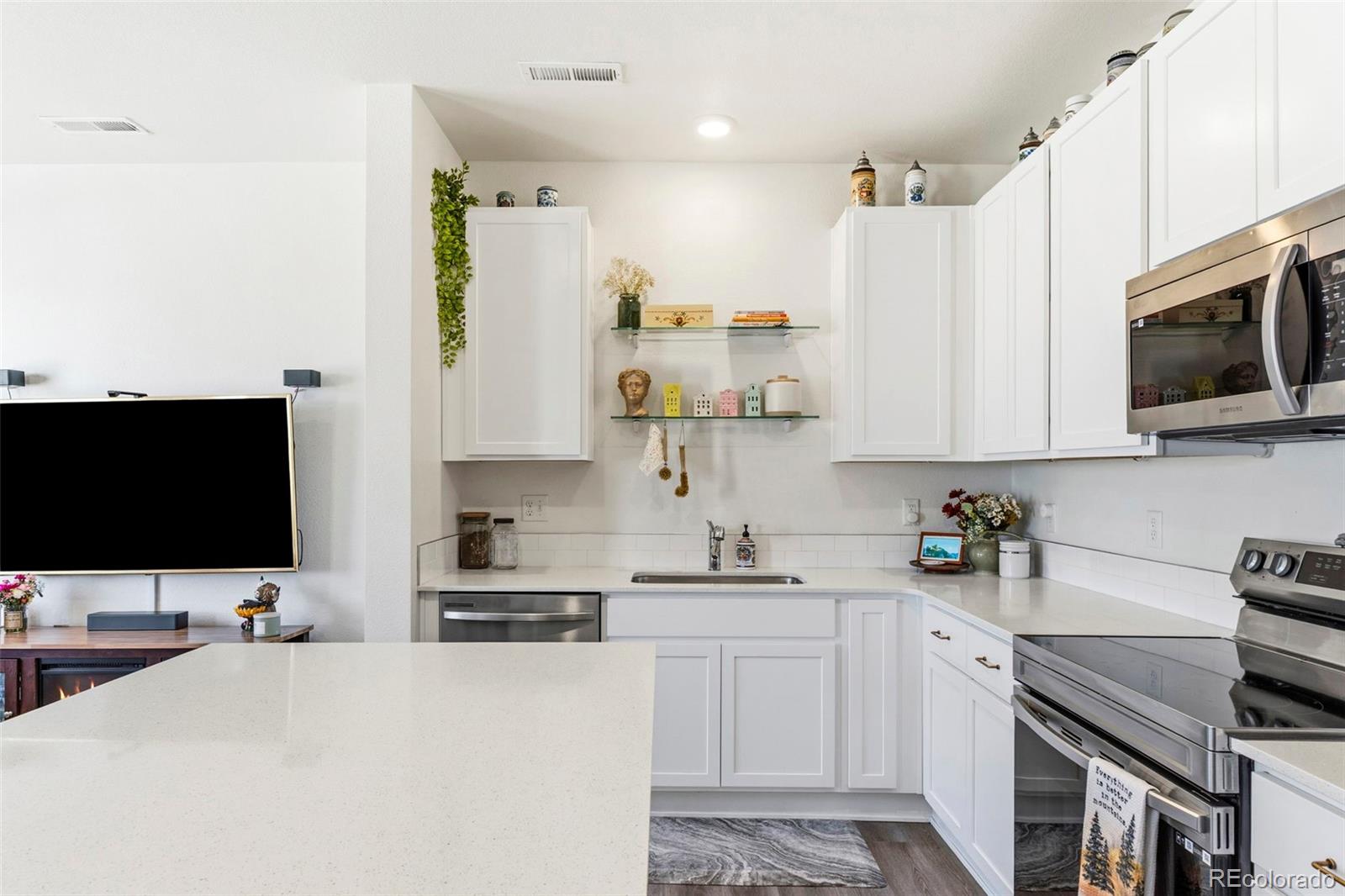 MLS Image #5 for 503 s rollie avenue,fort lupton, Colorado