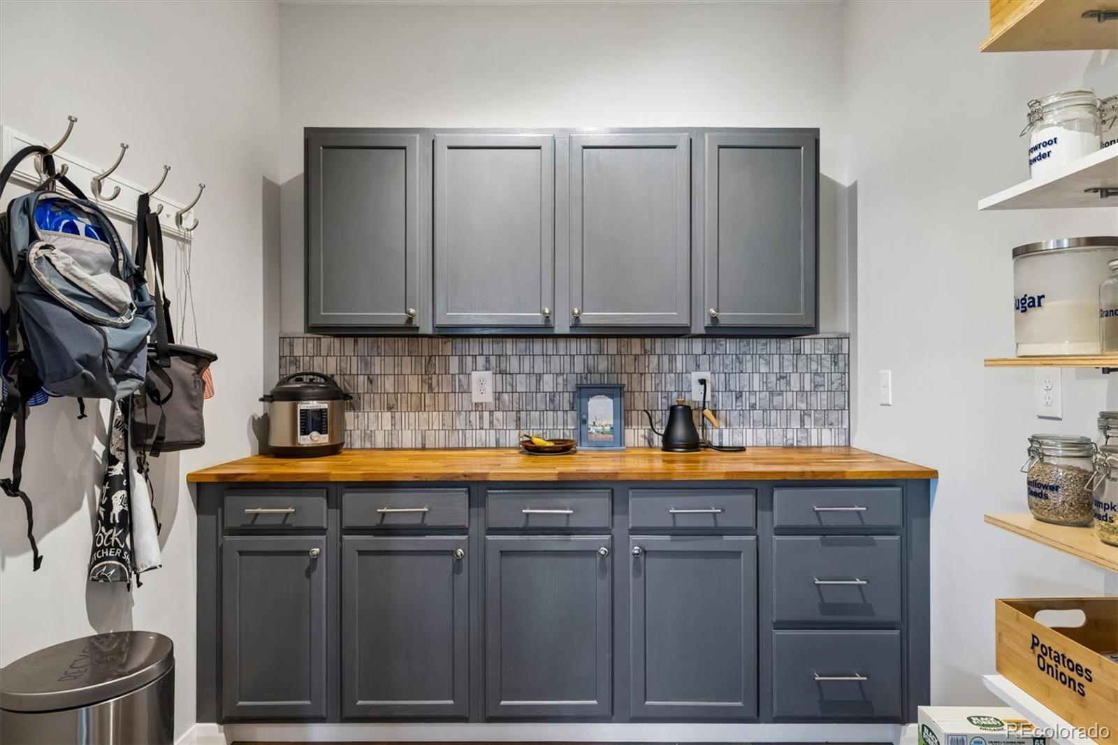 MLS Image #14 for 33260  ridgeview loop,elizabeth, Colorado